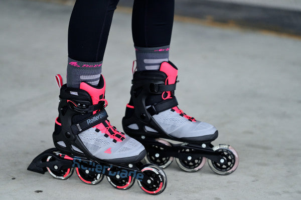 Rollerblade Macroblade 90 Womens Skates - Grey/Pink